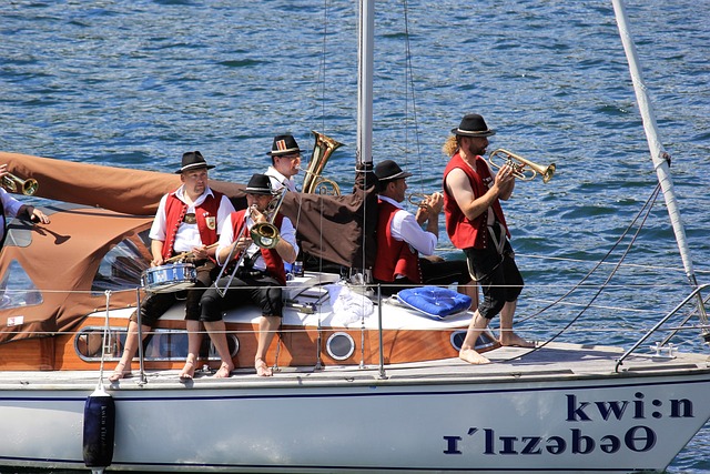 申花官方：朱辰杰遭遇面部骨折 归期未定或无缘国足3月世预赛_中超_治疗_赛程.