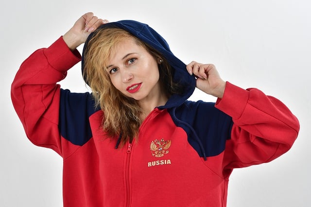 看似光鲜的 看似光鲜的